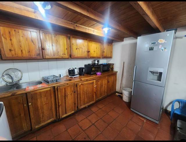 2 BEDROOM APARTMENT FOR SALE IN BRIXTON